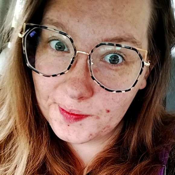 Meet your Posher, Quincy - Picture 2 of 8